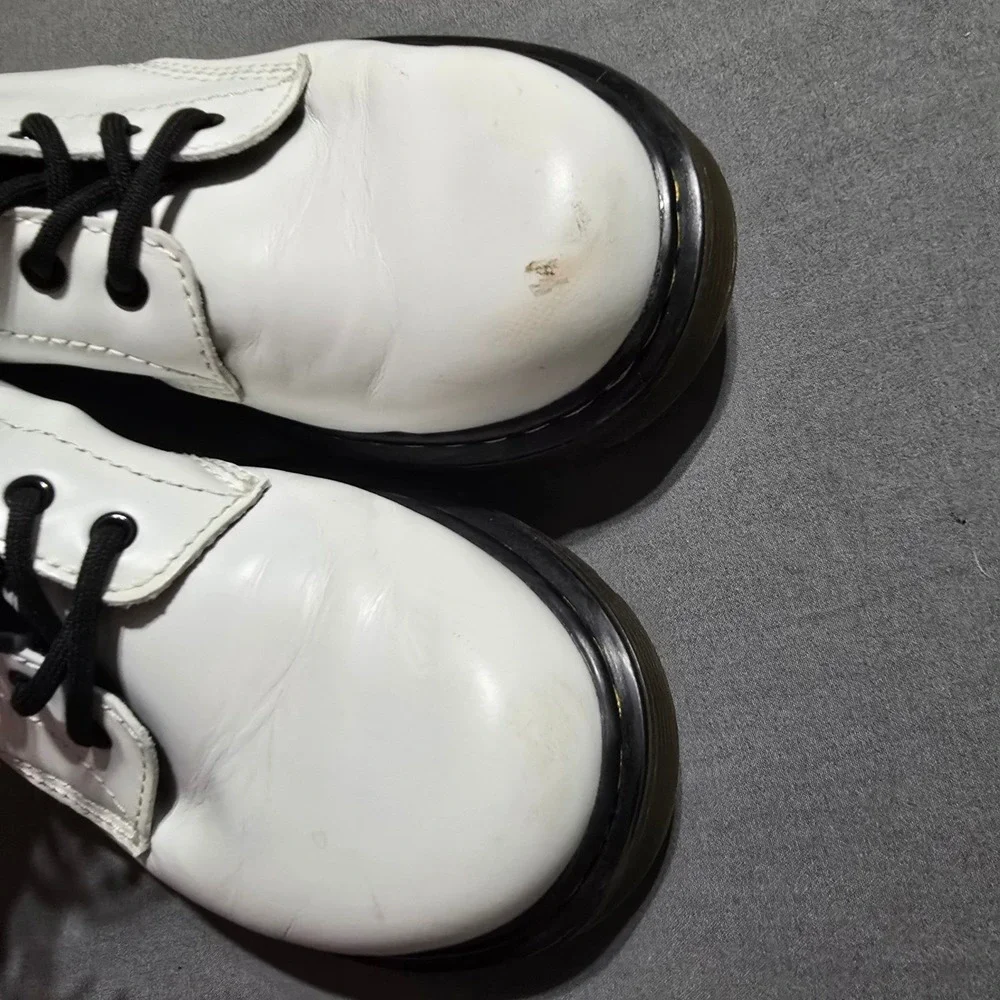 Dr. Martens Delaney Boots Kids Size 4 White Leather Side Zip Lace Up Combat